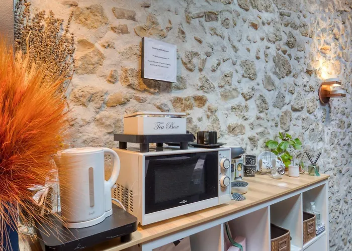 Castellas-alamaisondesophie 3*