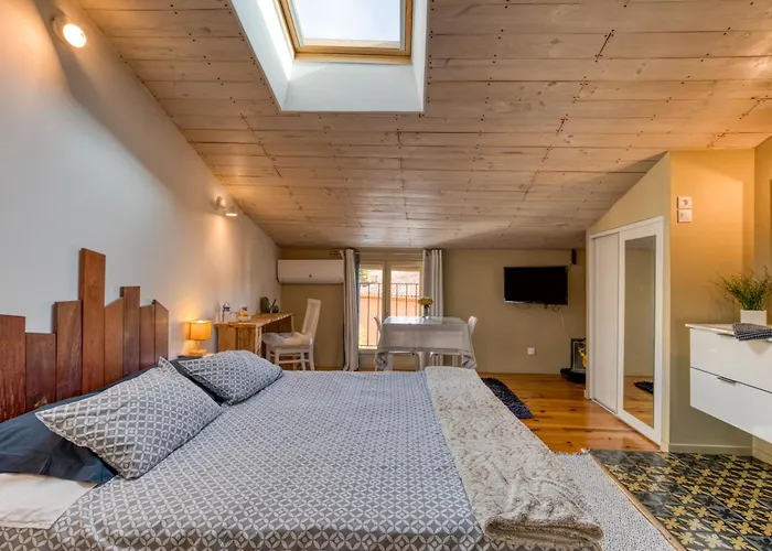 Bed and breakfast Castellas-alamaisondesophie Gignac (Herault)